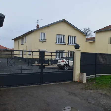Des Charots Saint-Bonnet-pres-Riom