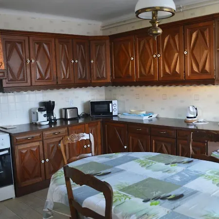 Holiday home Des Charots Saint-Bonnet-pres-Riom